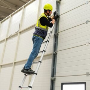 climb-it telescopic ladder closed open in use